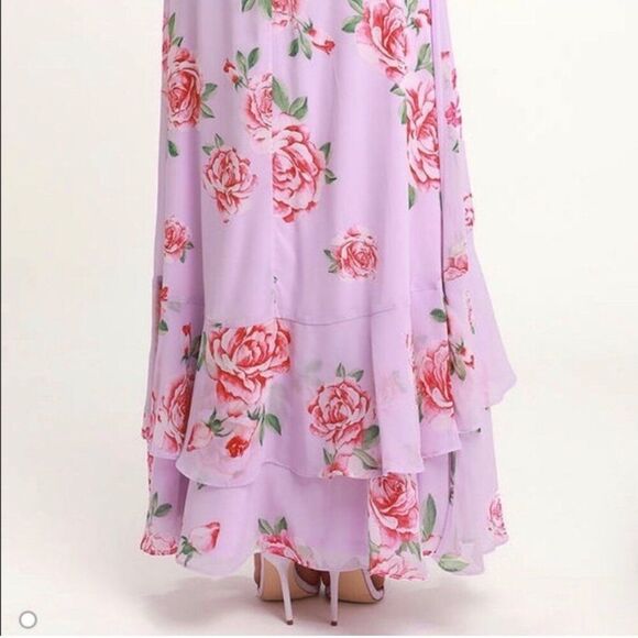 Lulu’s Take You There Lavender Floral Print Maxi Dress M Flowy Tiered Roses - Picture 7 of 10